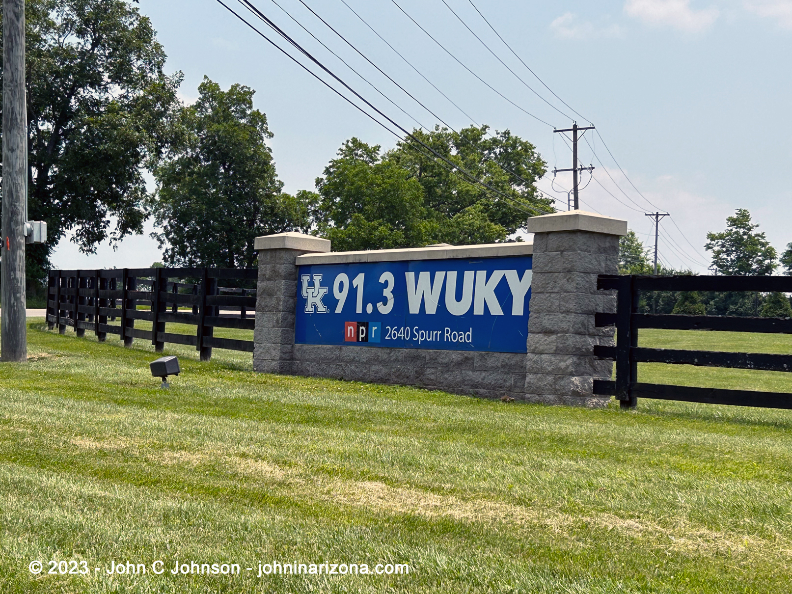 WUKY FM Radio Lexington, Kentucky