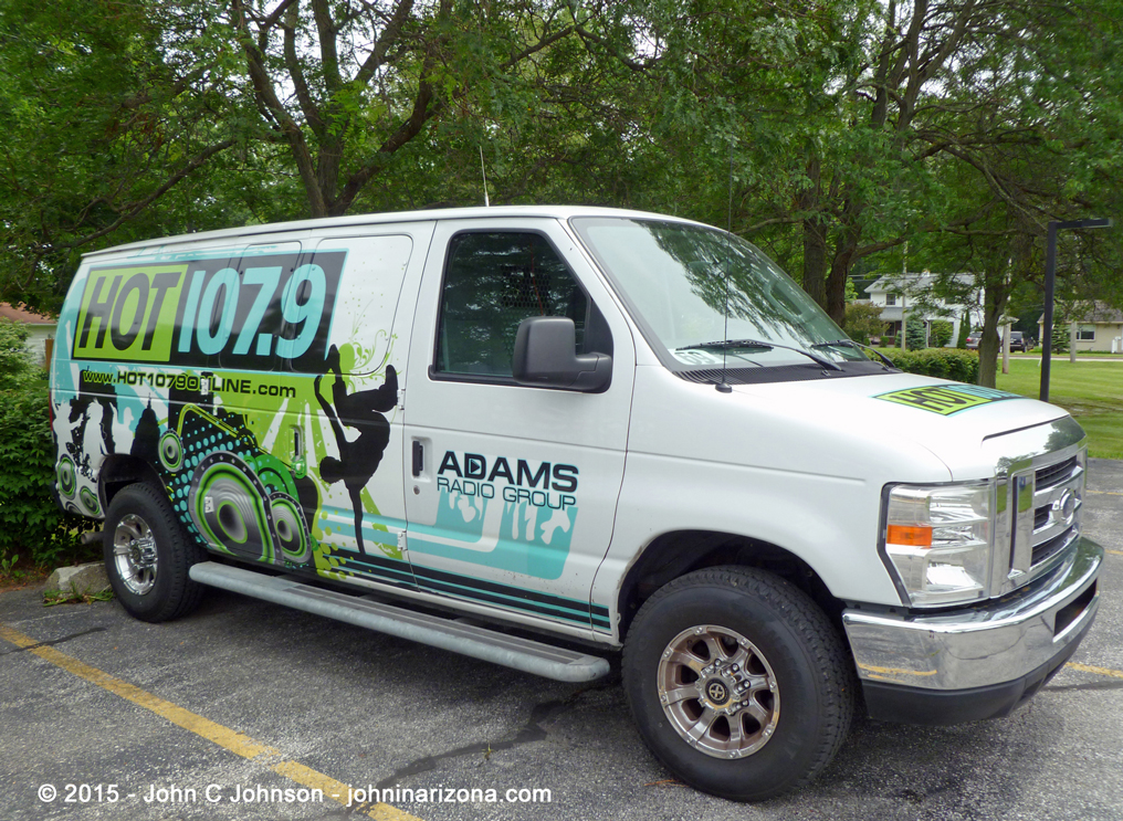 WJFX FM Radio New Haven, Indiana