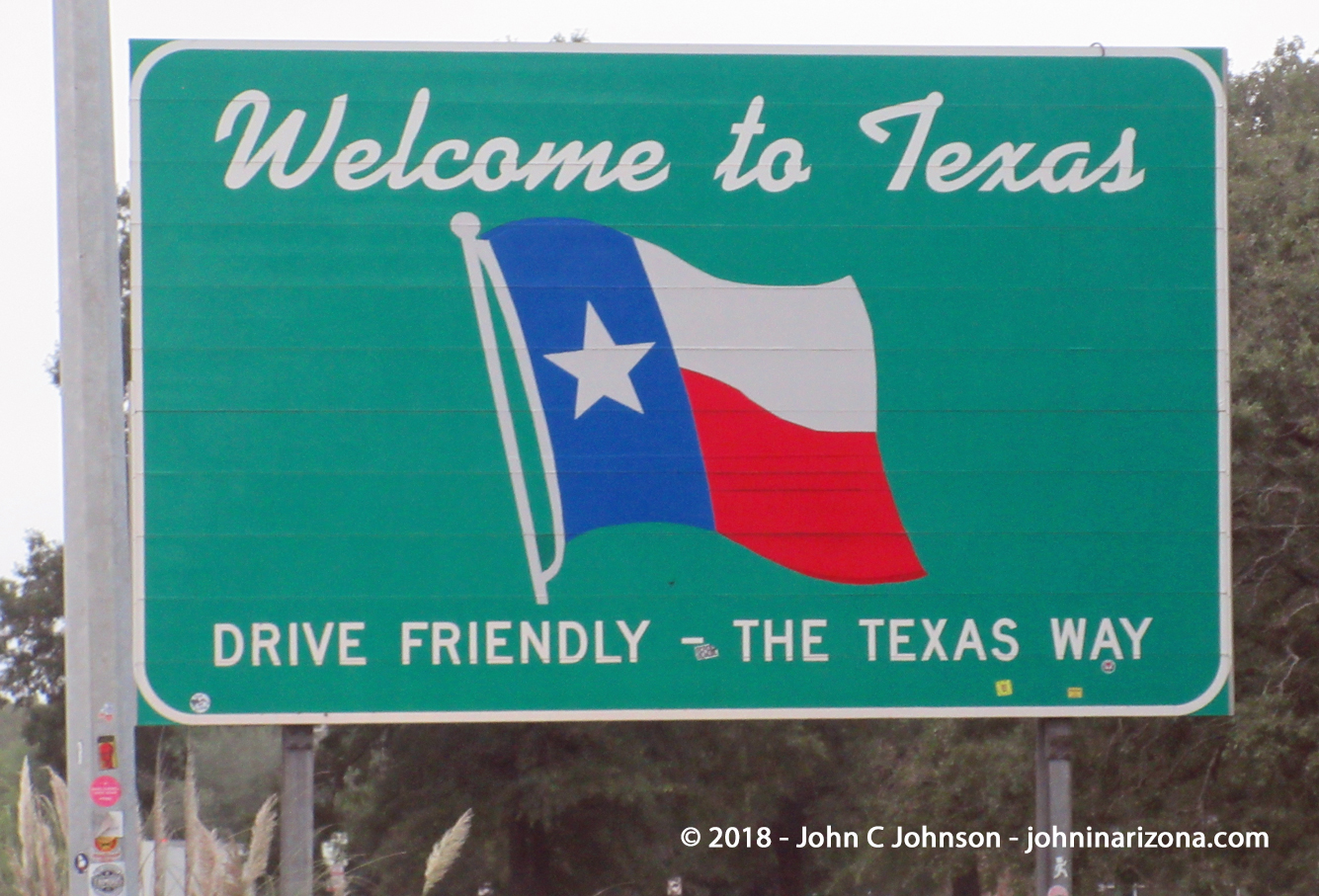 Texas Welcome Sign